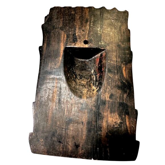 Tribal Wall Sculpture Mask of Woman Unknown Tribe or Peoples-Late 20th Century - Picture 7 of 7